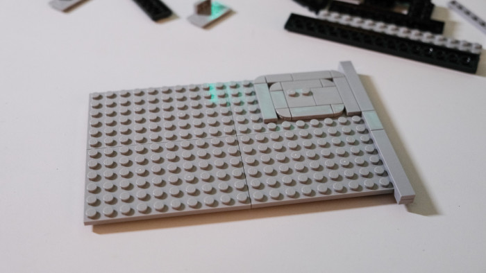 Die Dachpaneele sind schnell gebaut. (Bild: Oliver Nickel/Golem.de)